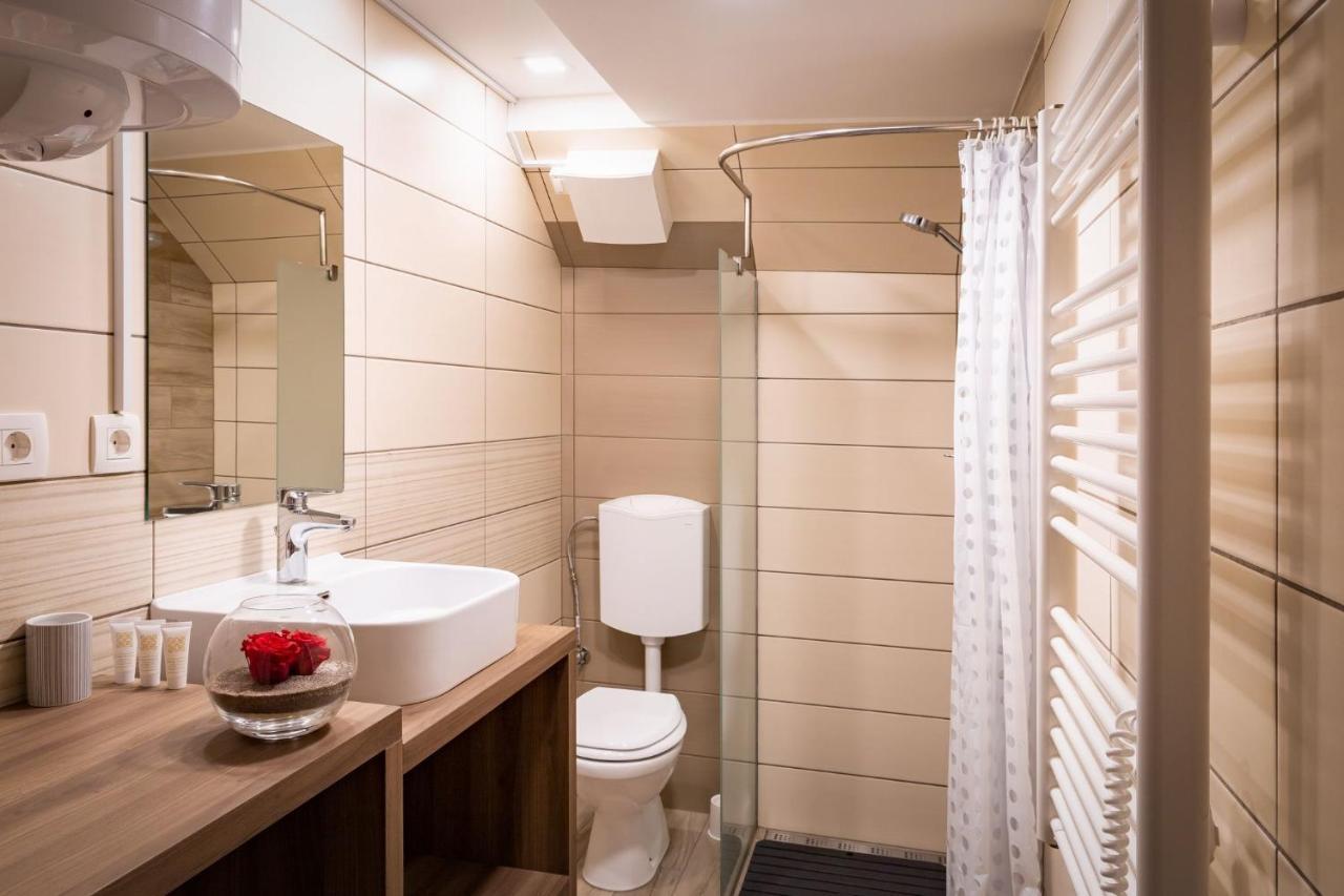 Chalet Letnik Ziri Екстериор снимка