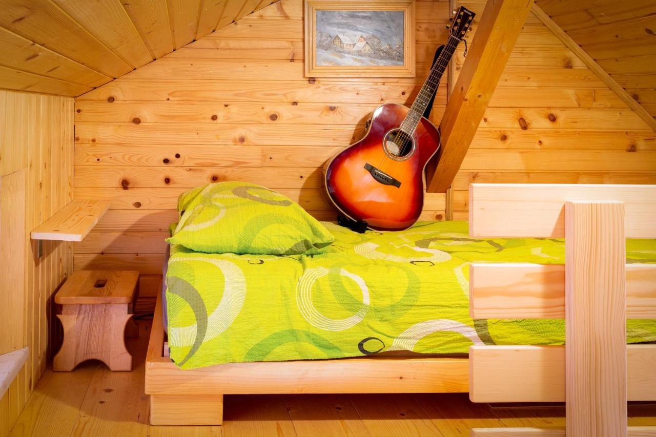 Chalet Letnik Ziri Екстериор снимка